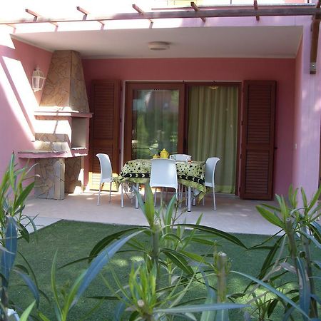 Villa Gabriella Porto Pino Exterior photo